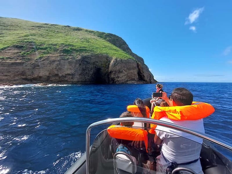 Terceira Island:Ilheus das Cabras -Boat Trip - Marina de Angra do Heroísmo: Quick start, easy orientation