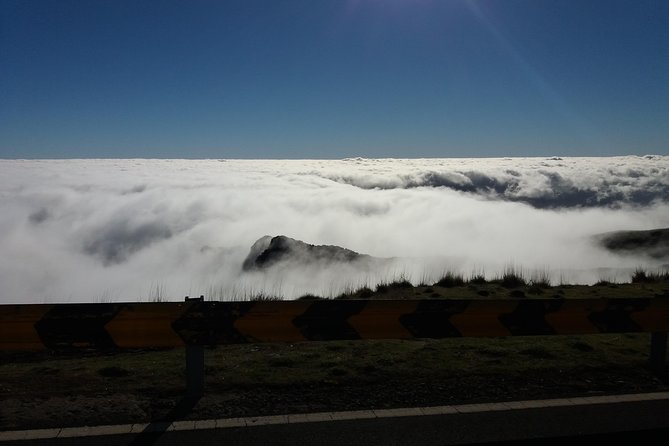 The East Tour-Pico do Areeiro,Santana & Pico do Facho Small Group - Pico do Facho viewpoint: one of the best payoff moments