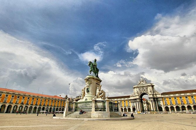 The Lisbon City Tour with Tickets - Marques de Pombal to Belém: the coach route that makes Lisbon feel map-like