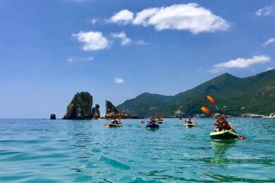 The Lisbon Kayak Day Tour (transport & picnic at beach) - Getting the Most Out of Kayaking: Beginner-Friendly Without Babying