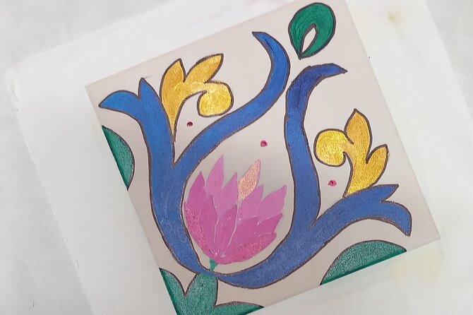 Tile Painting and Cocktails in Downtown Porto - Curing and taking your tile home: the key timing detail