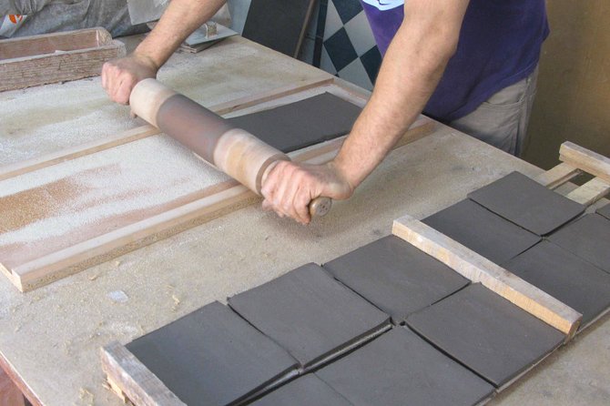 Tiles and Tales: Workshop and National Tile Museum Visit - Lunch in Sesimbra or Lisbon: eat with the ocean option in mind