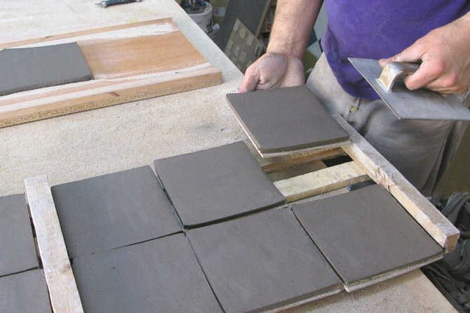 Tiles and Tales: Workshop and National Tile Museum Visit - Who should book this tile workshop day