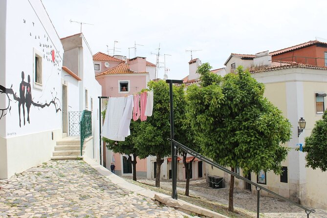 Tour of Lisbon - Viewpoints are the backbone: Senhora do Monte, São Pedro, and Eduardo VII