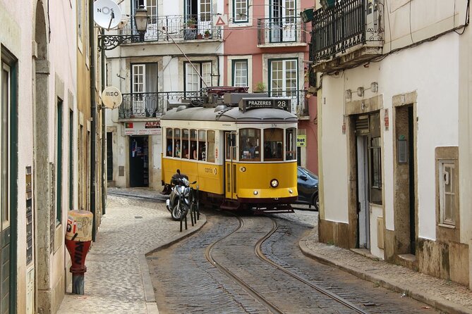 Tour of Lisbon - Avenida da Liberdade to the 25 de Abril Bridge: Lisbon’s modern center and iconic crossing