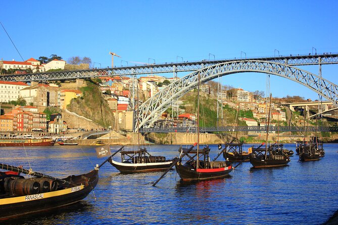 Tour of Vila Nova de Gaia - Stop 1: Dom Luís I Bridge—more than an Instagram frame