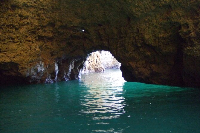 Tour to inside the Caves /Grottos the Ponta da Piedade -Lagos - Key Points You Should Know Before You Go