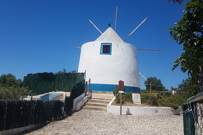 TOURS CARLOS SMILE TUK TUK - coast, country side or mix - Vilamoura: the resort contrast that changes the feel of the day