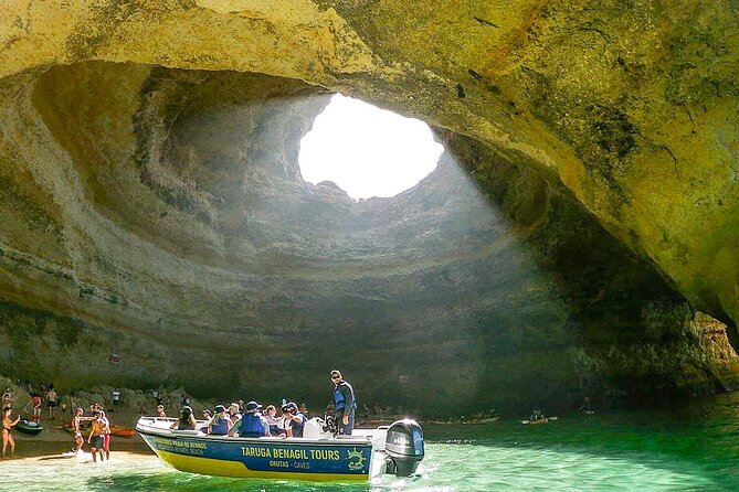 Traditional Tour - Benagil Cave - Key highlights worth planning for
