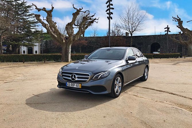 Transfer Airport (OPO) - Porto Centro - Where You Meet the Driver at OPO (And What to Look For)