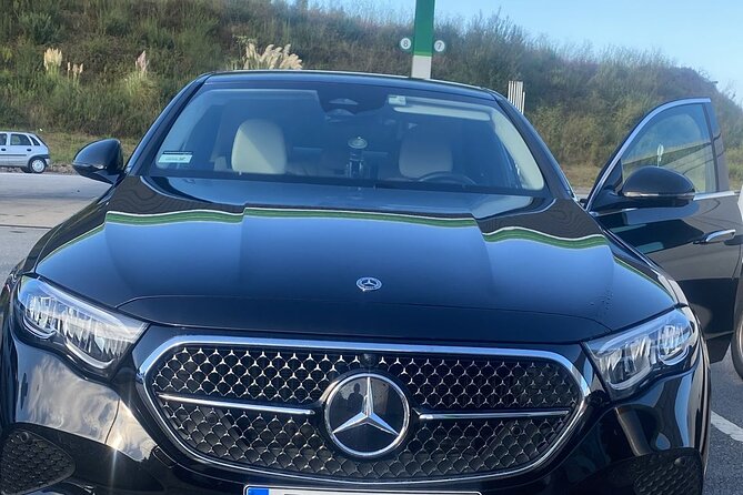 Transfer from Lisbon Airport to Lisbon City Hotels - Vehicle sizes: picking the right fit for your group