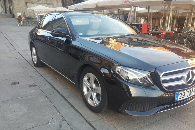Transfer from Lisbon Airport to Lisbon City Hotels - What to watch out for: parking, meeting points, and vehicle condition