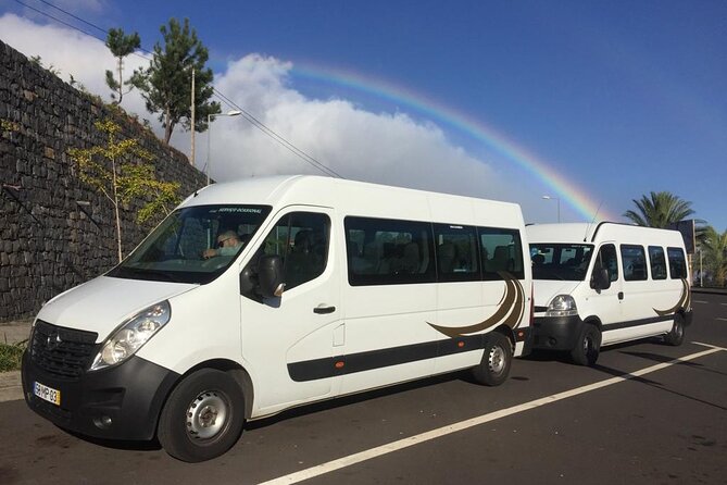 Transfer Privado e Confiável: Aeroporto → Funchal (ou vice-versa) - Drops in Funchal, Santa Cruz, and Caniço