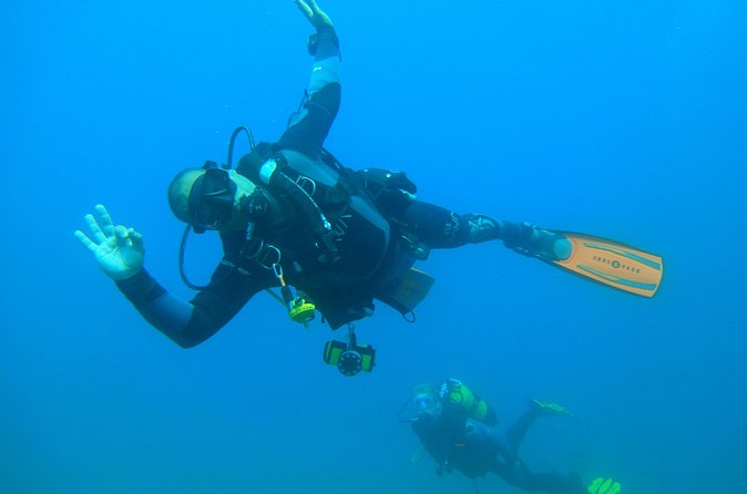 Try Dives - Discover Scuba Diving in Albufeira - Equipment, bottled water, and what you get after the session
