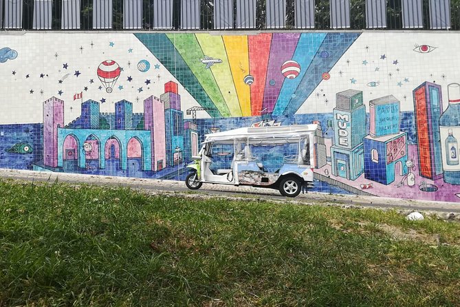 Tuk Tuk Lisbon: Made For You - Why a Tuk Tuk Intro Works So Well in Lisbon’s Hills