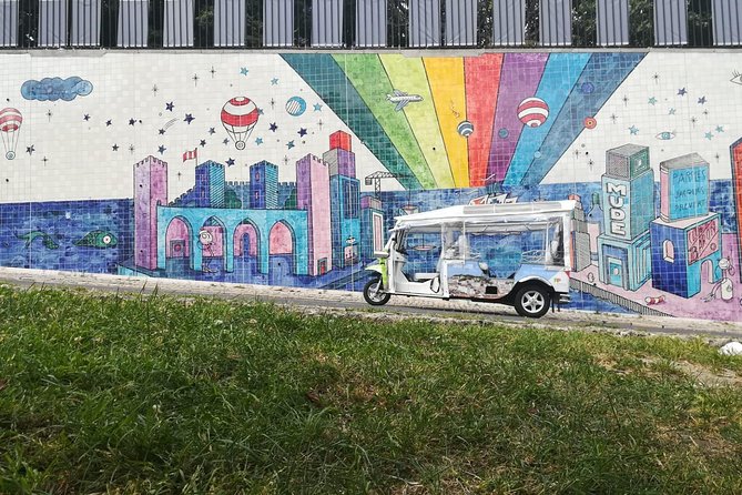 Tuk Tuk Lisbon: The Best of Lisbon in Half a Day - A half-day tuk tuk that helps you read Lisbon fast