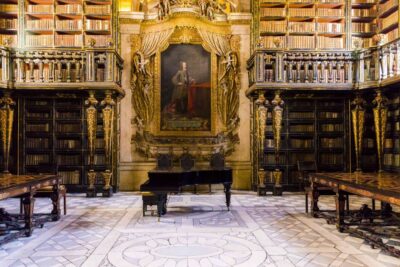 University of Coimbra Walking Tour - Royal Palace and St. Michel’s Chapel: Architecture With a Purpose