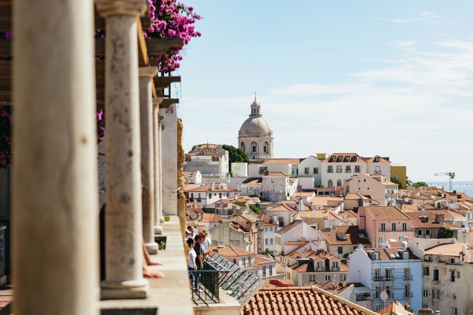 Vadio: Lisbon Old Town Private Tuk Tuk Tour - Miradouro da Senhora do Monte: your big final view