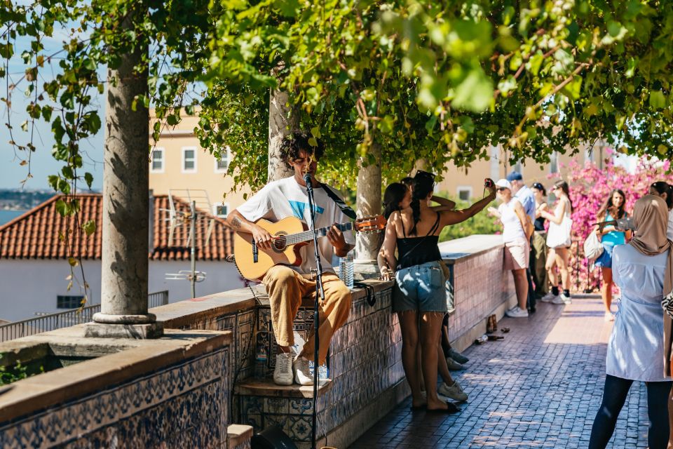 Vadio: Lisbon Old Town Private Tuk Tuk Tour - Price and value: what $165 for two gets you in 2 hours