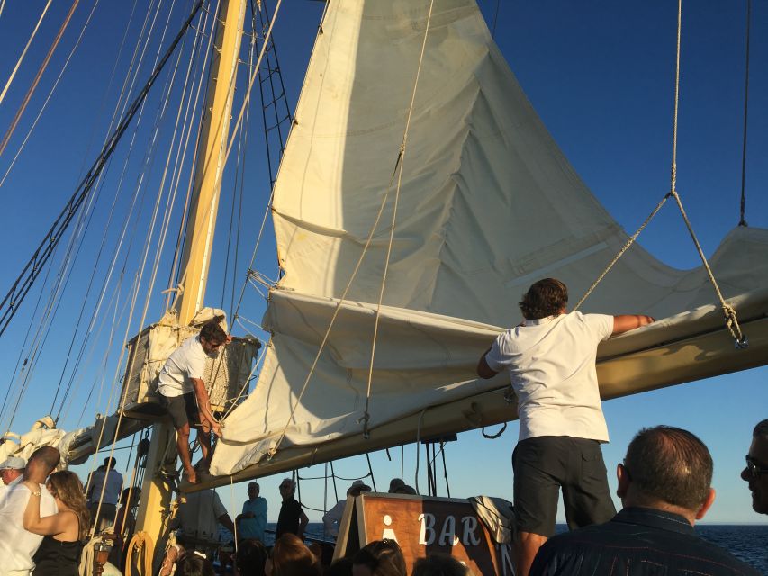 Vilamoura: Algarve Coast 3-Hour Sailing Cruise With Open Bar - Key highlights you’ll care about