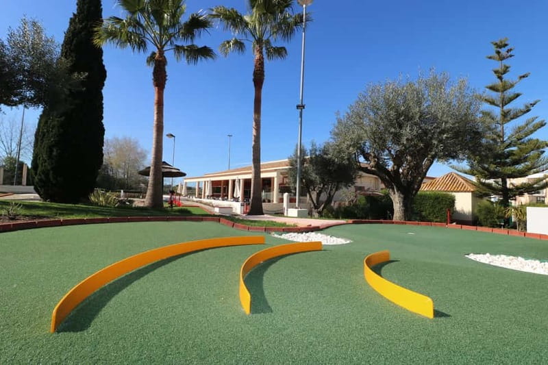 Vilamoura: Family Golf Park Game - Entering the Roman course area: tickets, time, and avoiding confusion