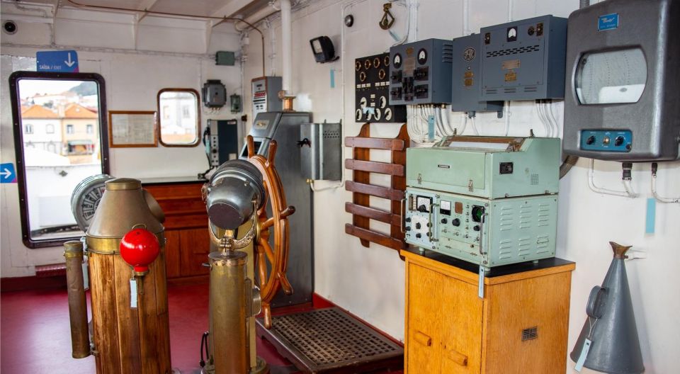 Visit to Gil Eannes hospital Ship Museum - Cabins and chapel: the human side of a working vessel