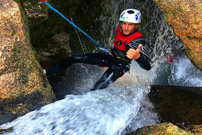 Water Canyoning - Rope descents and intermediate technique: safety without killing the fun