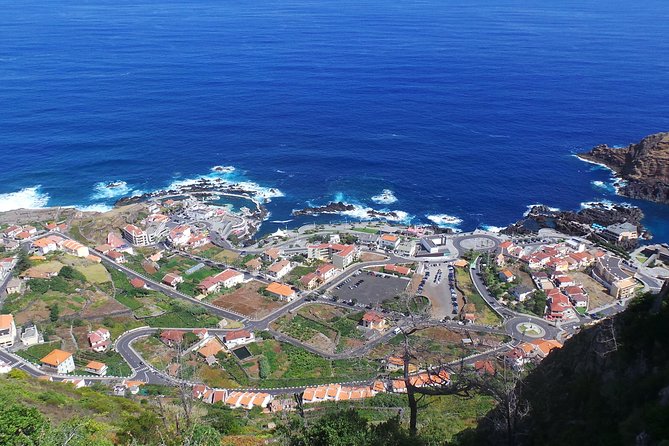 West 4x4 Experience: Skywalk, Porto Moniz Pools and Fanal Forest - Miradouro do Véu da Noiva: waterfall views in a short window