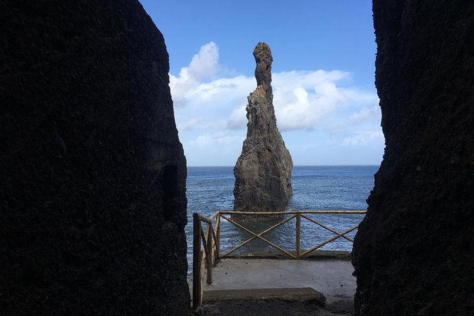 West Madeira 4x4 Tour with Local Guide - Stop 1: Ponta do Sol Pier Views and a Relaxed First Walk