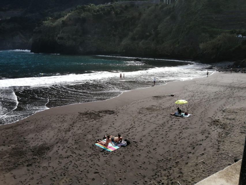 West Madeira:, Laurel Forest, Waterfall, Rock Pools, Walk - Câmara de Lobos: start with a real fishing village stop