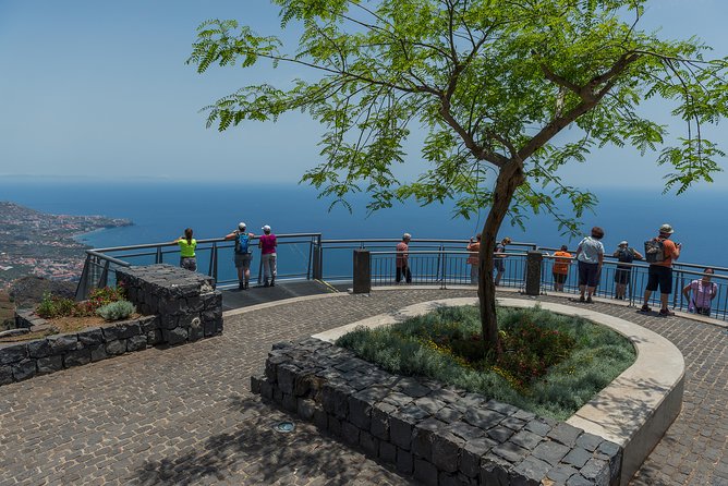 West Tour - Porto Moniz: Natural Pools, Lunch Time, and a Real Break