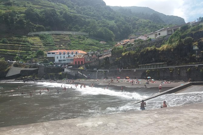 West Tour-Fanal Forest & Porto Moniz Natural Pools Small Groups - Fanal Forest’s Fog and Wind: What You Can Expect Day-of