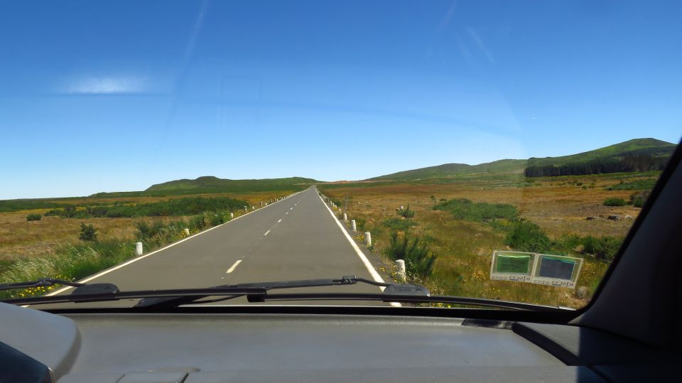 West Tour Porto Moniz - Pickup, vehicle comfort, and the 7-hour pace
