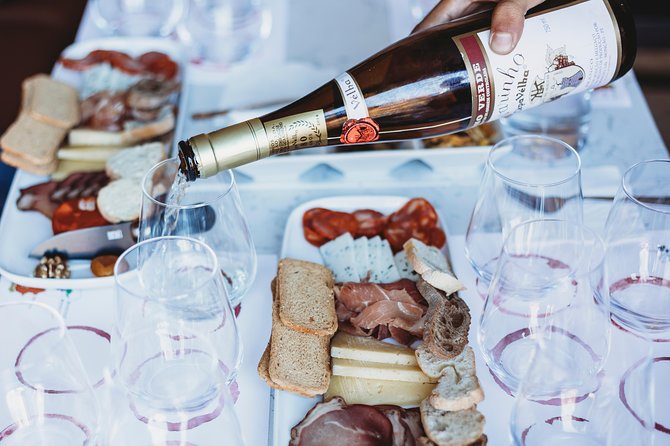 Wine and Cheese Tasting Lunch in Portuguese Wine Bar - Key things to know before you go