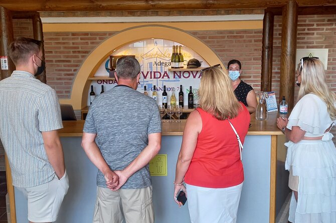 Wine Tasting, Chicken Piri Piri & Sights (Albufeira/Vilamoura) - How long the day feels, plus road comfort tips